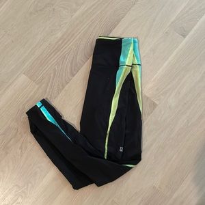 Victoria’s Secret workout leggings
